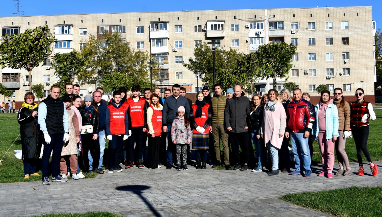 василий голубев аксай. аксай спортивный комплекс газпром. группа коллеги из аксая. владимир власов мостотрест. открытие памятника гулаева в аксае.